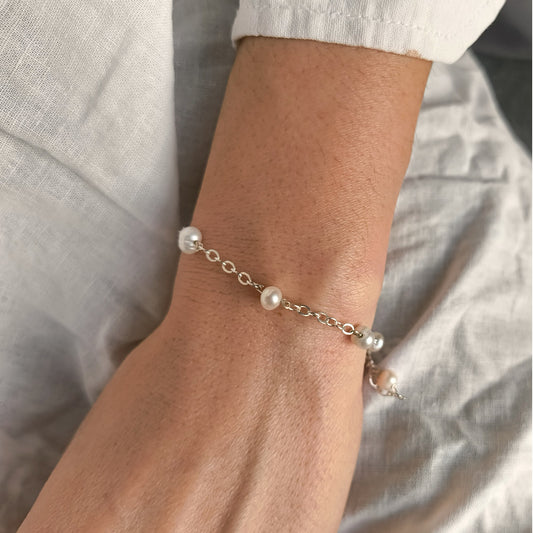 Handmade Mother of Pearl Station Bracelet with Silver Plated Chain