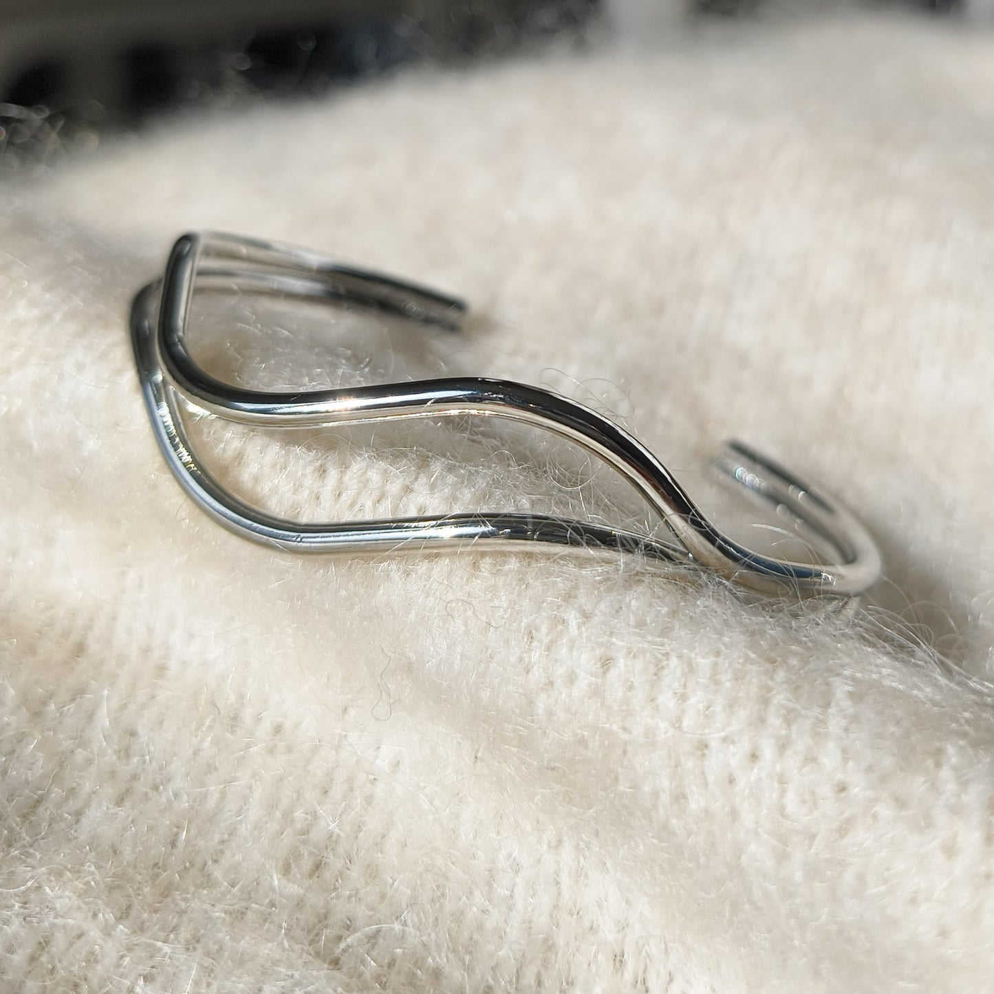 Elegant Silver-Plated Wave Bangle