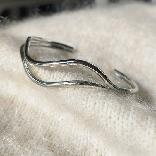 Elegant Silver-Plated Wave Bangle