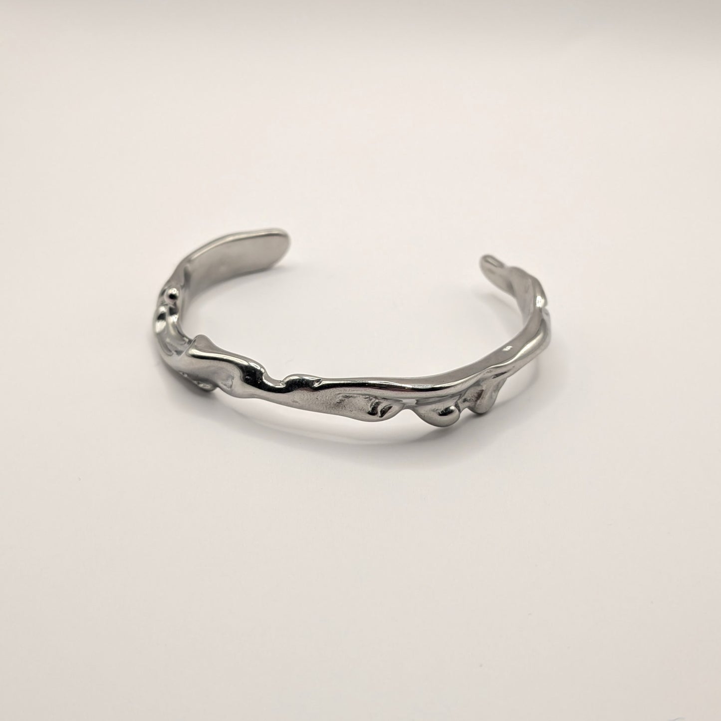 Sculptural Molten Silver Cuff Bracelet – Artisan Liquid Metal Design