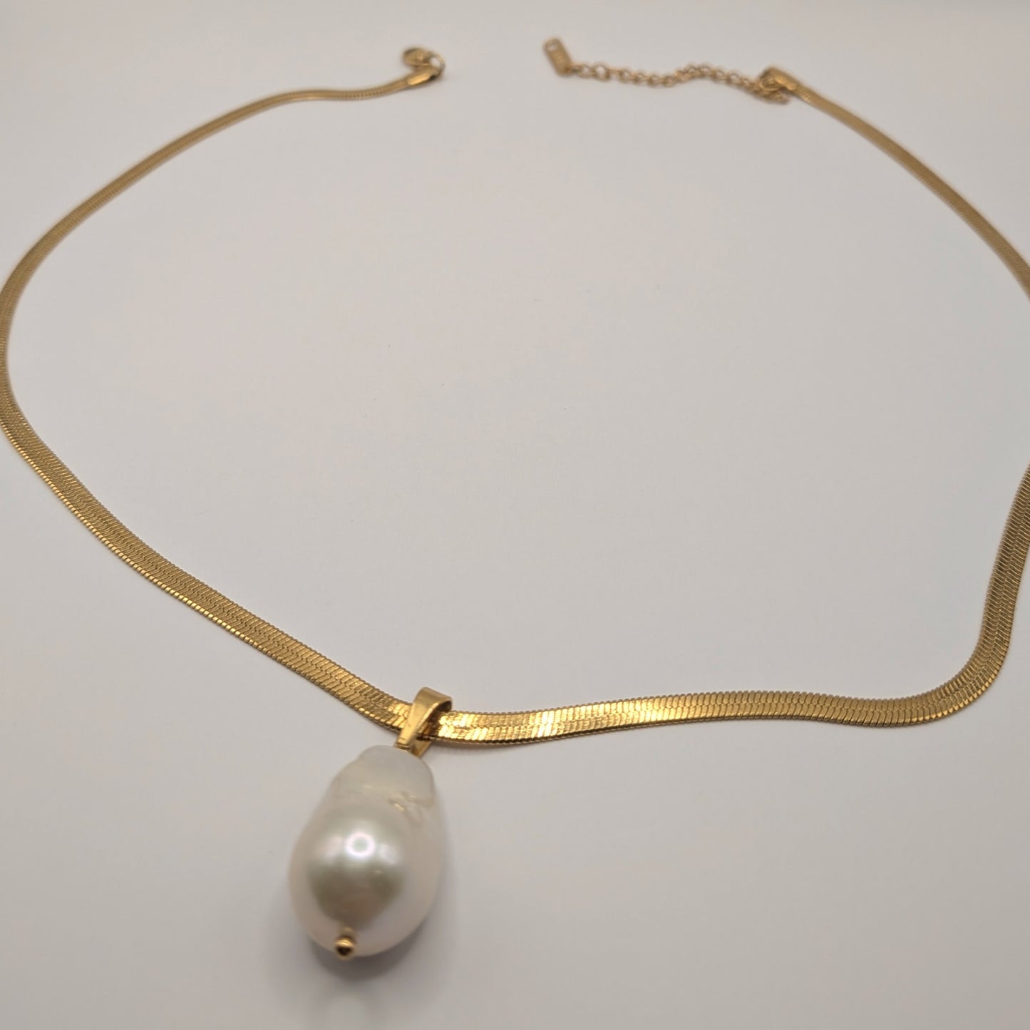Luminous Pearl Drop Necklace | 18K Gold Plated Snake Chain Choker with Baroque Pearl Pendant