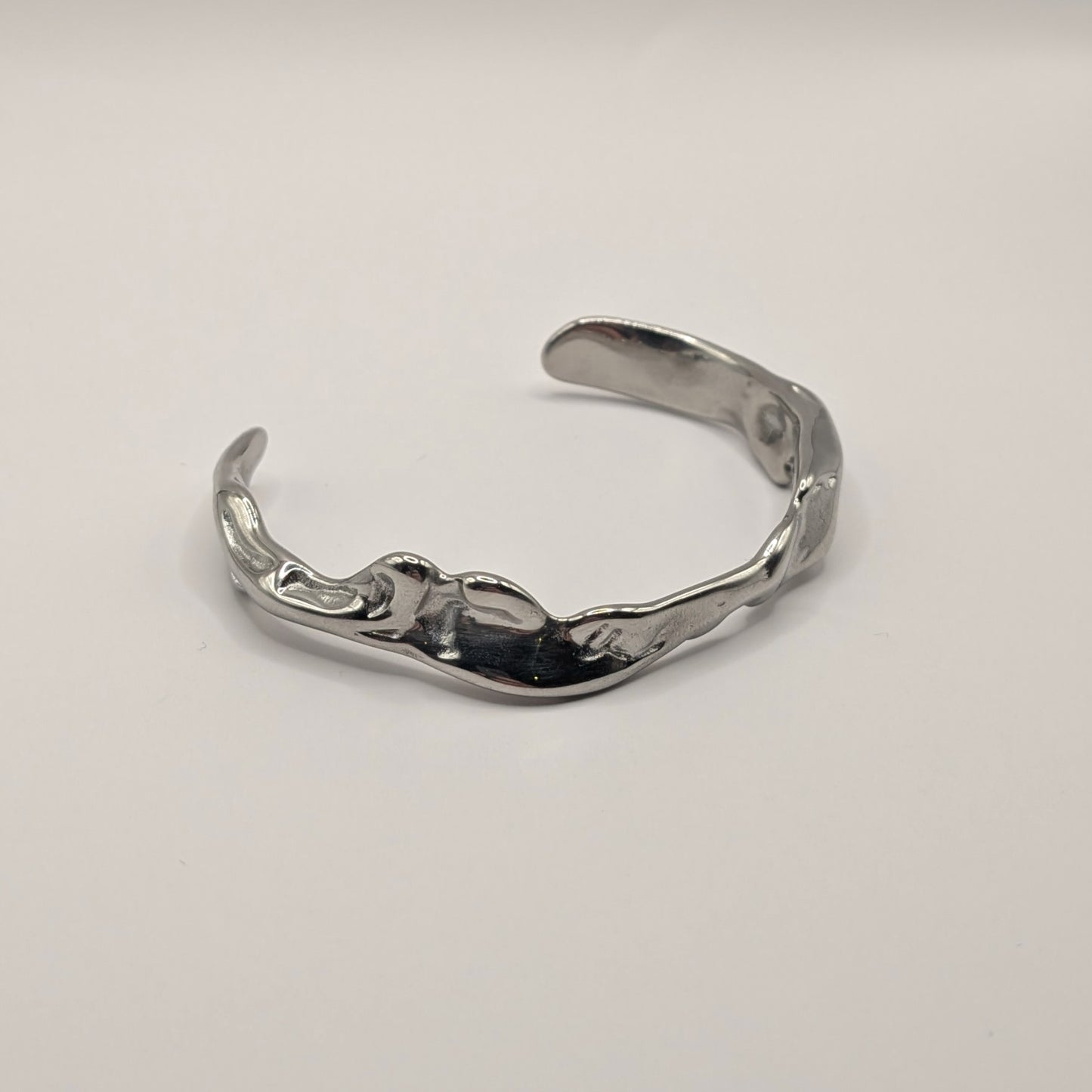 Sculptural Molten Silver Cuff Bracelet – Artisan Liquid Metal Design