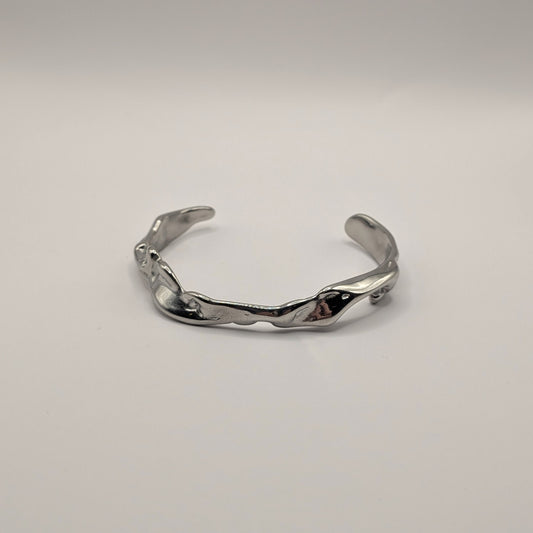 Sculptural Molten Silver Cuff Bracelet – Artisan Liquid Metal Design