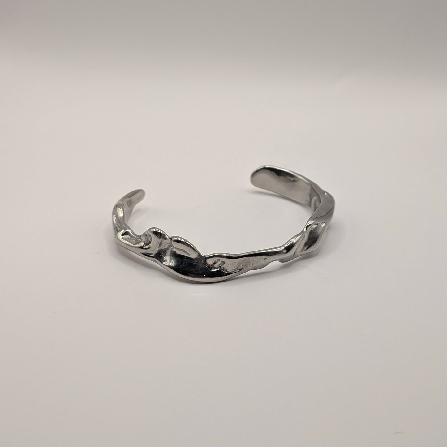 Sculptural Molten Silver Cuff Bracelet – Artisan Liquid Metal Design