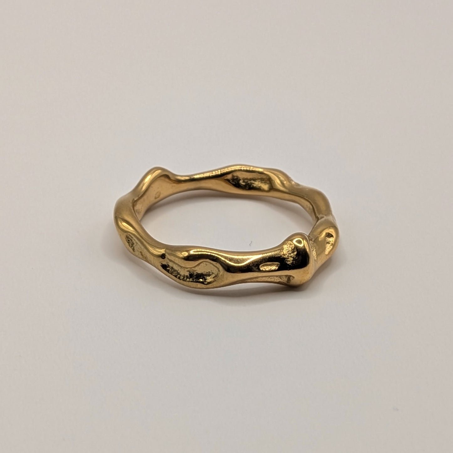 Organic Wave Ring – 18K Gold Plated