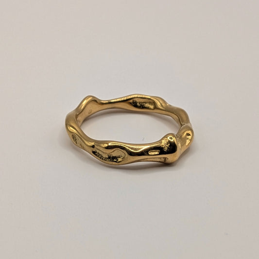 Organic Wave Ring – 18K Gold Plated